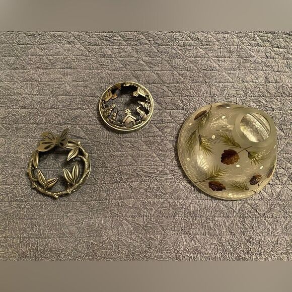 3 Yankee Candle Brand Candle Toppers. (E05) - Picture 1 of 4